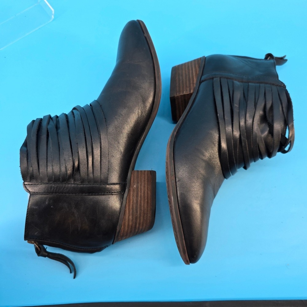 Clarks Collection Black Leather Strap Wrap Ankle‎ Boots 261035004060 Womens 6